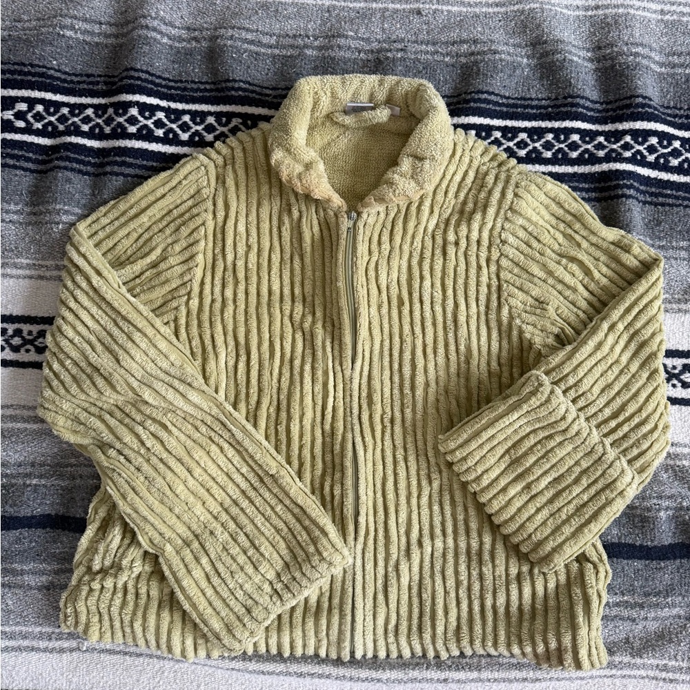 The Company Store Olive Corduroy Puffer Jacket size medium